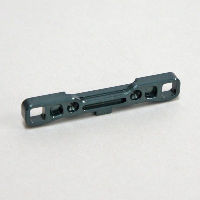 MUG E2152 Alum Rear Lower Arm Mount R: X8