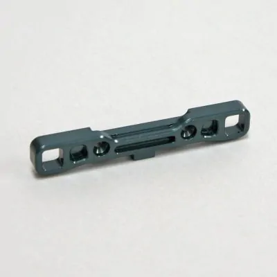 MUG E2152 Alum Rear Lower Arm Mount R: X8