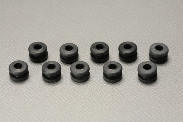 MUG H0368 Small Rubber Grommet (10pcs)