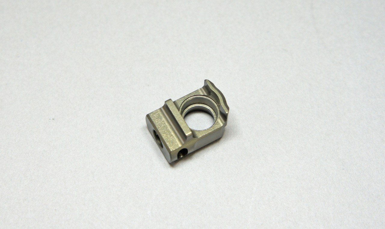 A2117 Front Alum Caster Block: MTC1